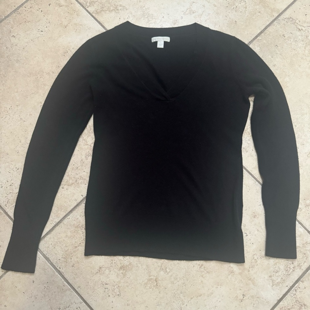 New York & Company Basic Black Lightweight Sweater